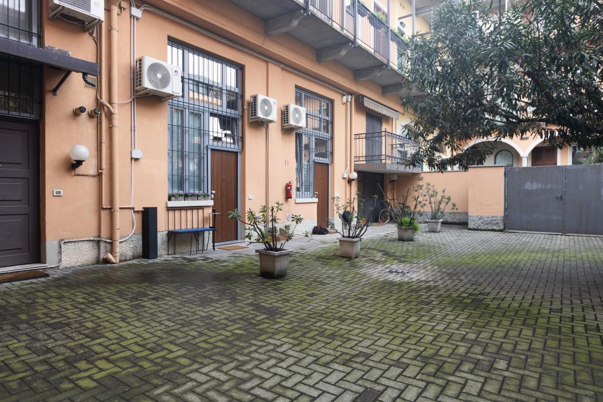 Moderno E Confortevole Loft Tra Navigli E Bocconi Милан Экстерьер фото